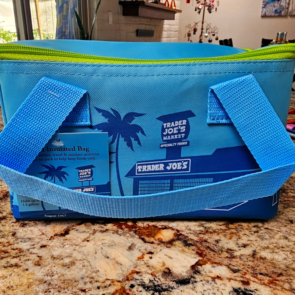 Trader Joe’s Sea Blue Mini Insulated Bag NEW